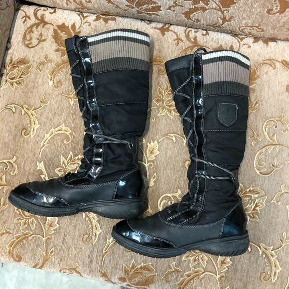 Lace-Up Knee High Patent & Leather Aldo Rain Boots - Picture 3 of 16